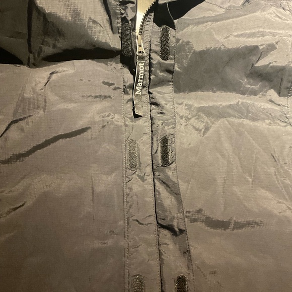 Marmot Men's black Waterproof hooded Jacket - Picture 6 of 7